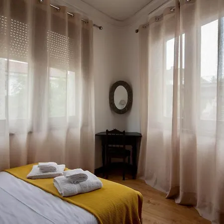 Do Arquinho I - By Vinteoito Appartement